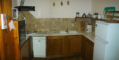 BergerieKitchen1_235x467 BergerieKitchen1_235x467